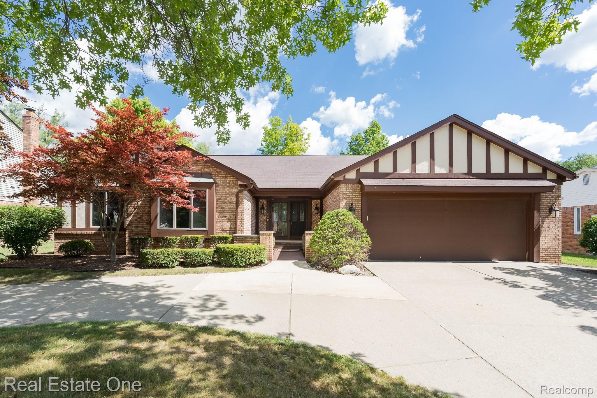 630 Baker Street Rochester, MI 48307 - Photo 1 of 33 630 Baker