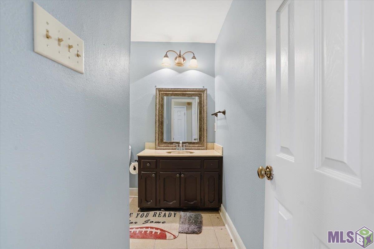 2054 Pecan Ridge Avenue Baton Rouge, LA 70816 - Photo 9 of 15