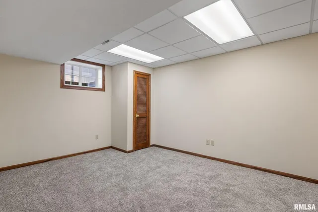 $395,000 | 306 13th Avenue, De Witt, IA 52742