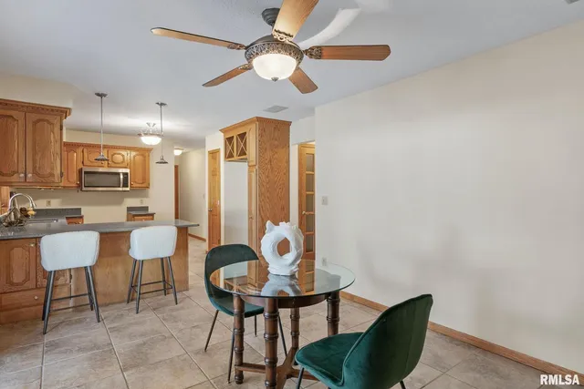 $395,000 | 306 13th Avenue, De Witt, IA 52742