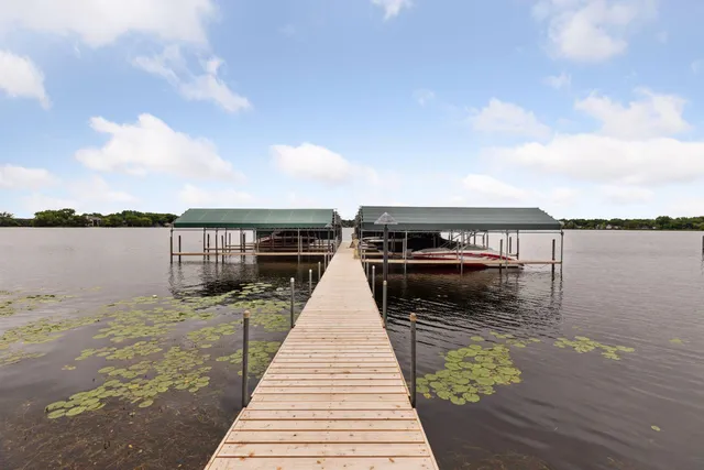 $3,149,500 | 405 Carpenters Point, Wayzata, MN 55391