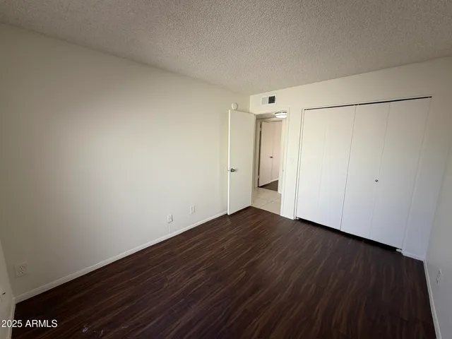 $2,100 | 1955 East Del Sur Drive, Tempe, AZ 85283