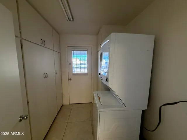 $2,100 | 1955 East Del Sur Drive, Tempe, AZ 85283