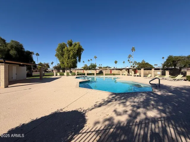 $2,100 | 1955 East Del Sur Drive, Tempe, AZ 85283