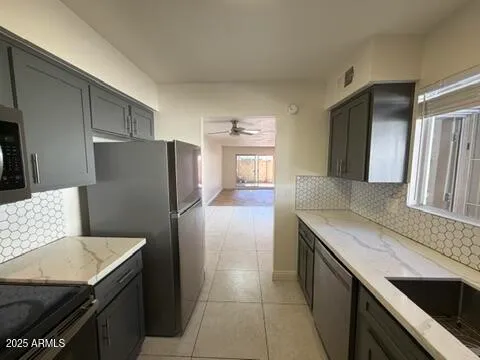 $2,100 | 1955 East Del Sur Drive, Tempe, AZ 85283
