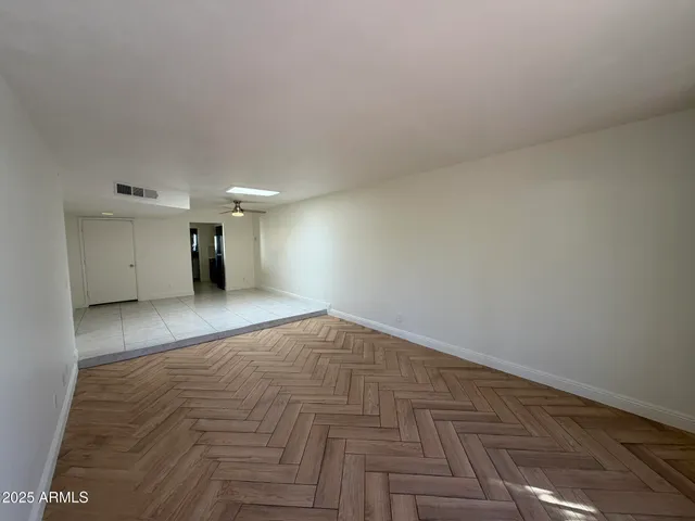 $2,100 | 1955 East Del Sur Drive, Tempe, AZ 85283