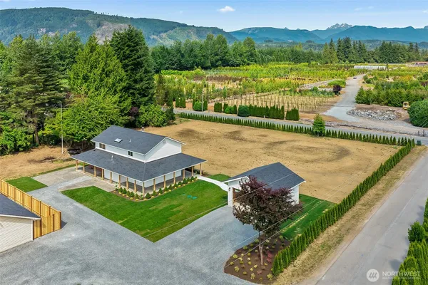 $899,999 | 15829 112th Street Northeast, Granite Falls, WA 98252