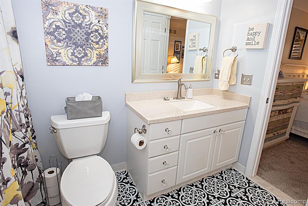 378 Willow Grove Lane Rochester Hills, MI 48307 - Photo 29 of 42