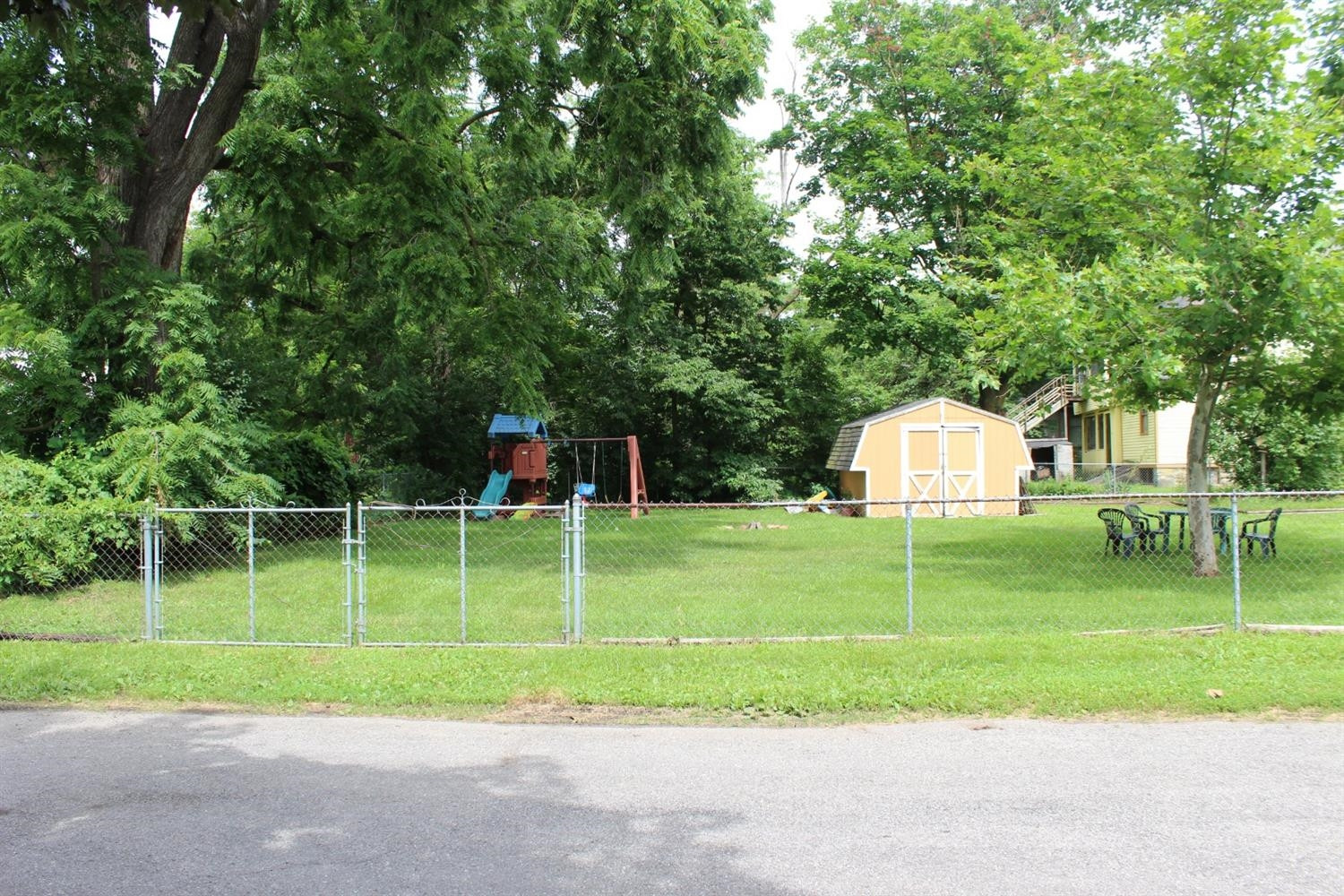 122 Locust Street Clinton, MI 49236 - Photo 12 of 74 Photo 13