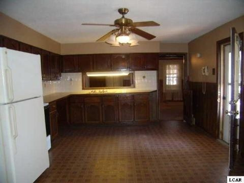 122 Locust Street Clinton, MI 49236 - Photo 22 of 74 Kitchen before the floor was covered.