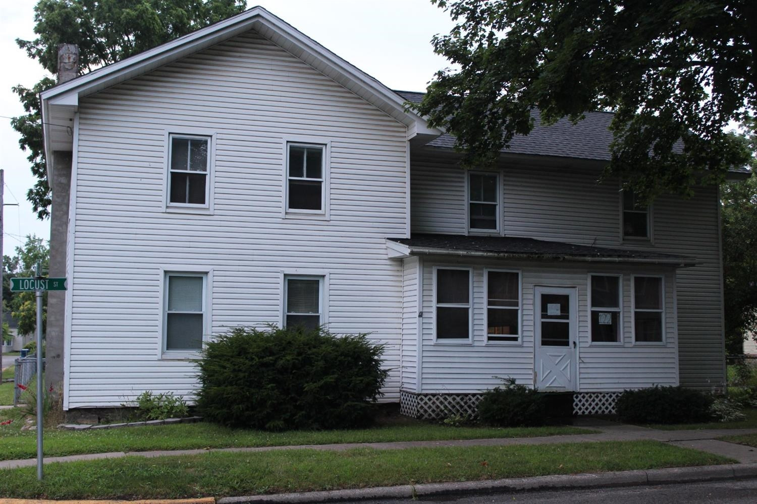 122 Locust Street Clinton, MI 49236 - Photo 5 of 74 Photo 5