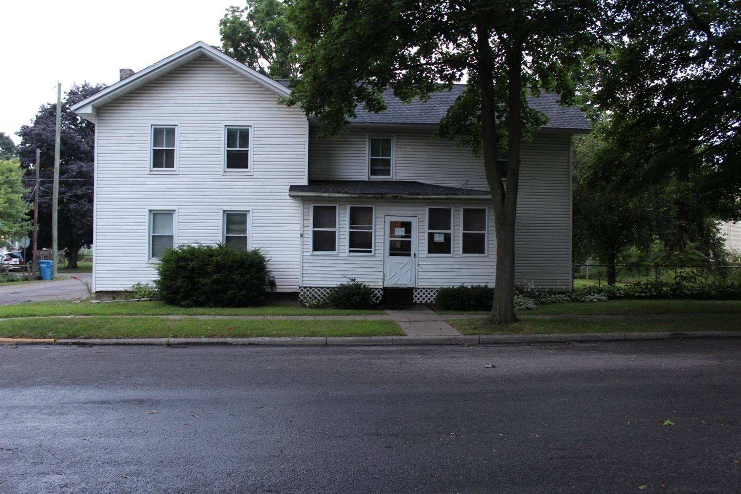 122 Locust Street Clinton, MI 49236 - Photo 6 of 74 Photo 6