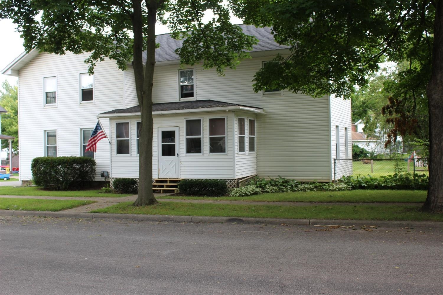 122 Locust Street Clinton, MI 49236 - Photo 69 of 74 Photo 73