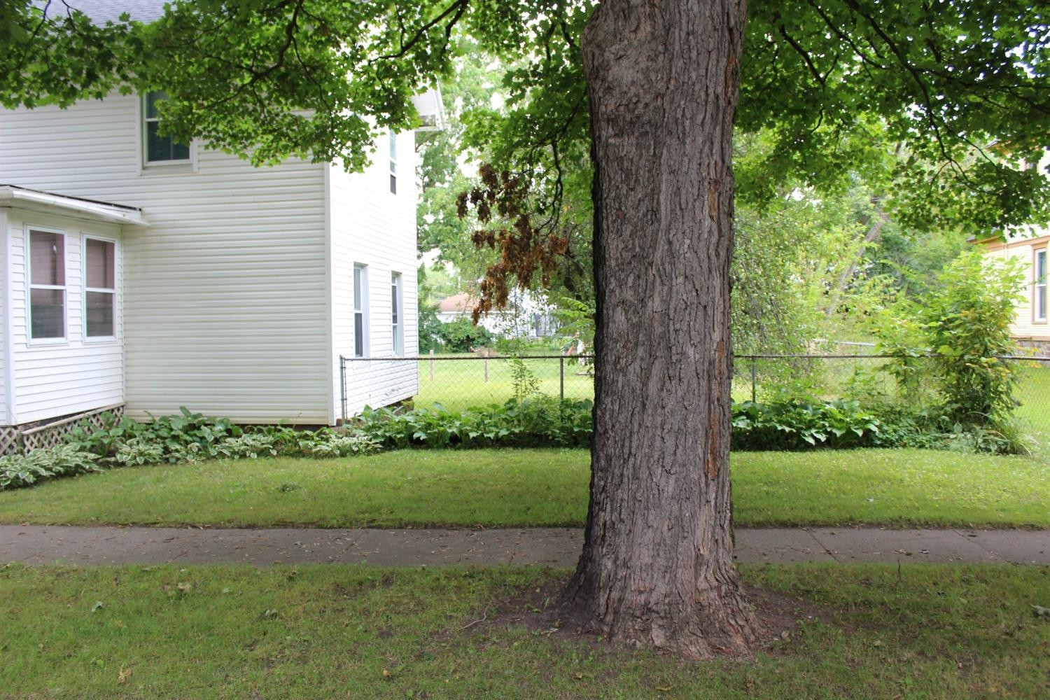 122 Locust Street Clinton, MI 49236 - Photo 74 of 74 Photo 78