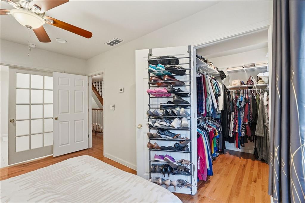 5443 Jackson Street Pittsburgh, PA 15206 - Photo 16 of 46 Walk in closet