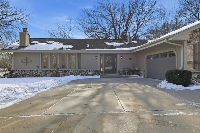 $499,900 | 3265 San Juan Trail, Brookfield, WI 53005