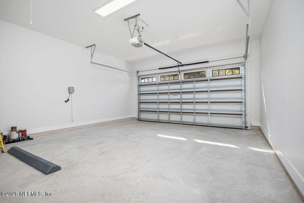 2747 Anchor Road Middleburg, FL 32068 - Photo 24 of 26 a view of a room with a cabinets