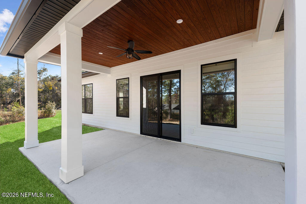 2747 Anchor Road Middleburg, FL 32068 - Photo 5 of 26 a view of an entryway