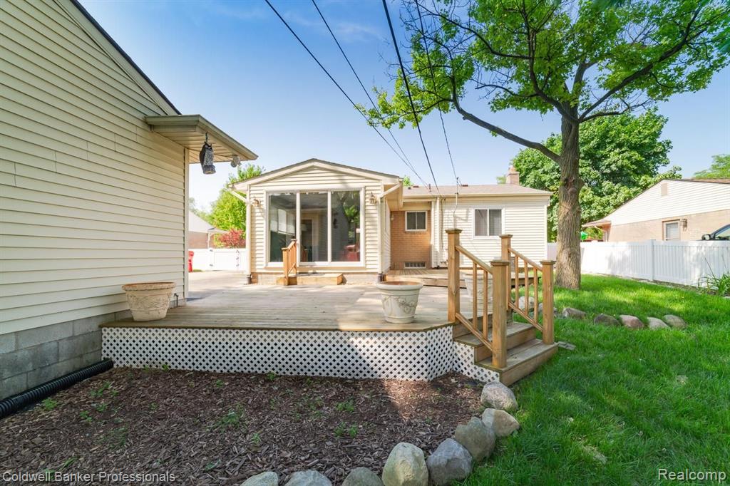 624 Hill Street Rochester, MI 48307 - Photo 33 of 49
