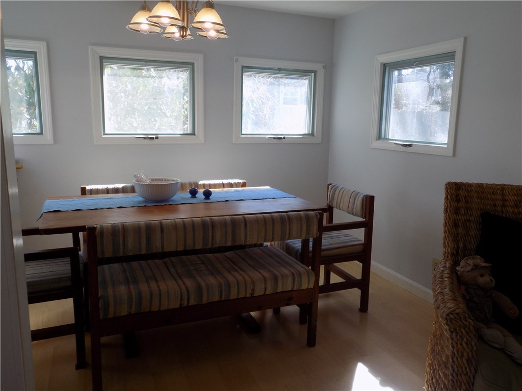 101 Ridgewood Road Charlestown, RI 02813 - Photo 7 of 25 Dining room area