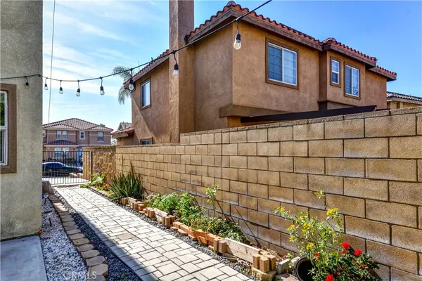 $3,500 | 16442 El Revino Drive, Fontana, CA 92336