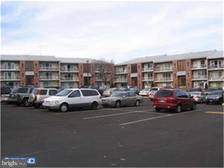 805 Red Lion Road, Unit A13 Philadelphia, PA 19115 - Photo 2 of 12 View