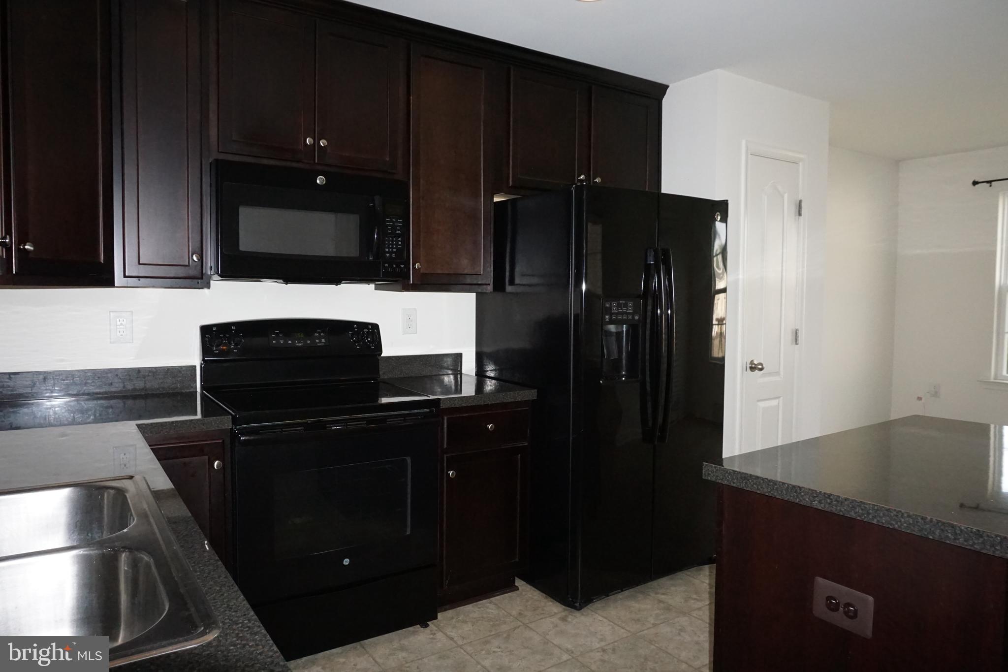 44 Private Bunker Hill Bunker Hill, WV 25413 - Photo 9 of 21