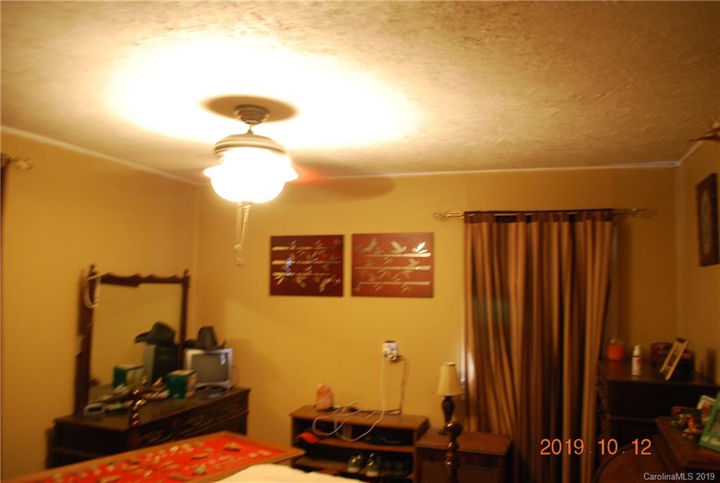 2840 Mud Cut Road Marion, NC 28752 - Photo 20 of 41 Gallery Image 20