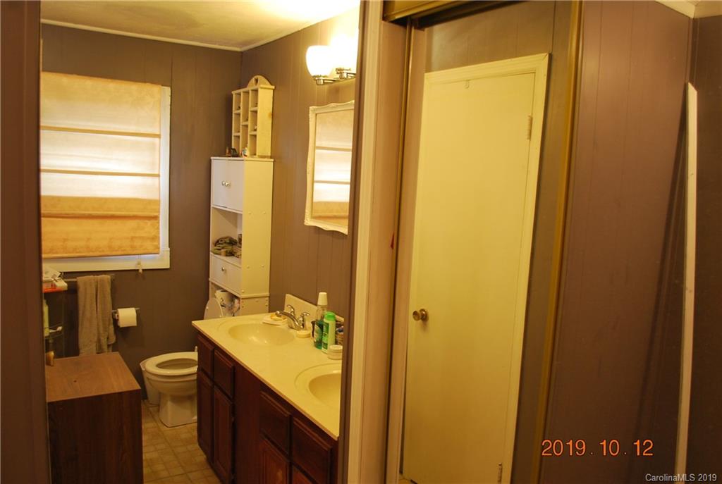 2840 Mud Cut Road Marion, NC 28752 - Photo 26 of 41 Gallery Image 26