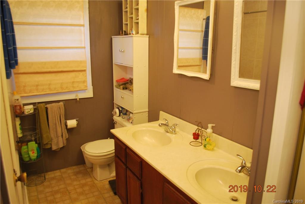 2840 Mud Cut Road Marion, NC 28752 - Photo 27 of 41 Gallery Image 27