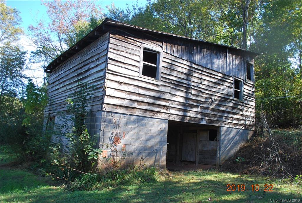 2840 Mud Cut Road Marion, NC 28752 - Photo 36 of 41 Gallery Image 36