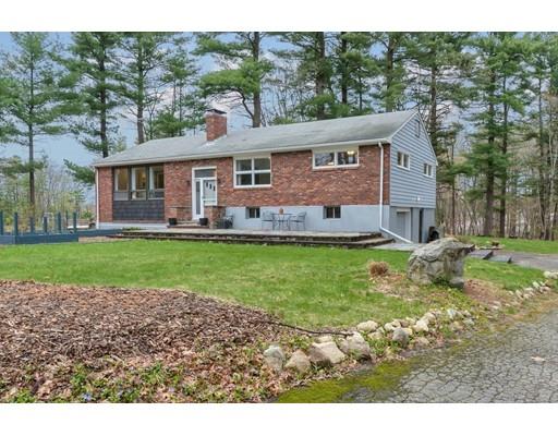 247 Sandy Pond Road Concord, MA 01773 - Photo 4 of 20 a view of a house with a yard