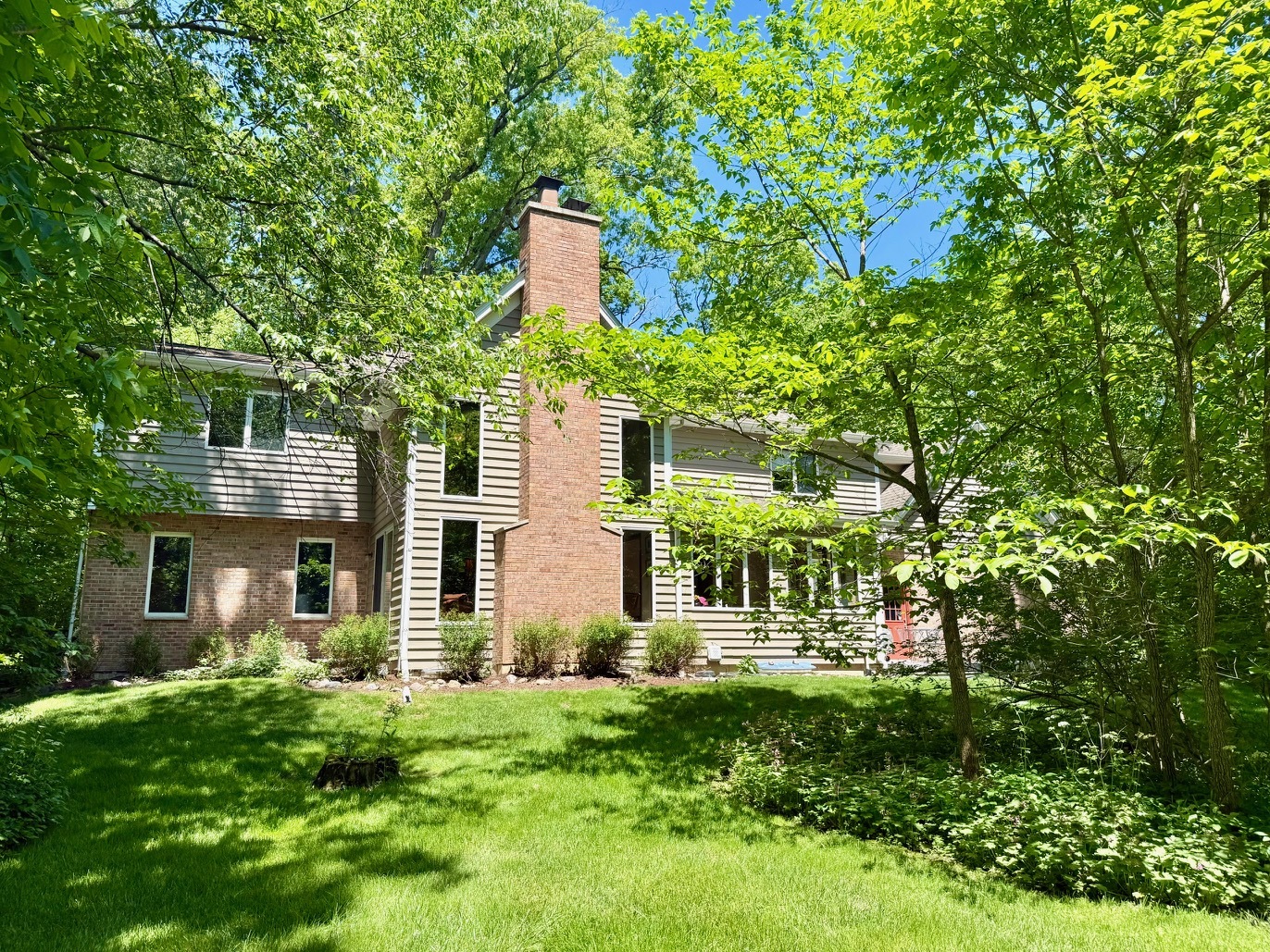37W305 Crane Road St. Charles, IL 60175 - Photo 4 of 12