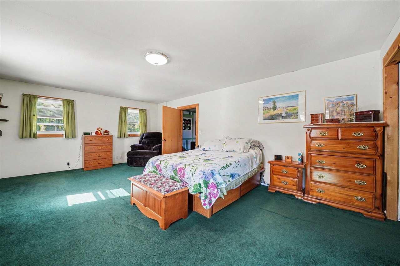 4270 Chamberlain Road Buchanan, MI 49107 - Photo 13 of 30