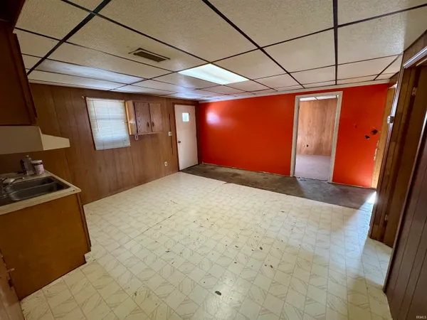 $79,900 | 300 North 9th Street, Petersburg, IN 47567