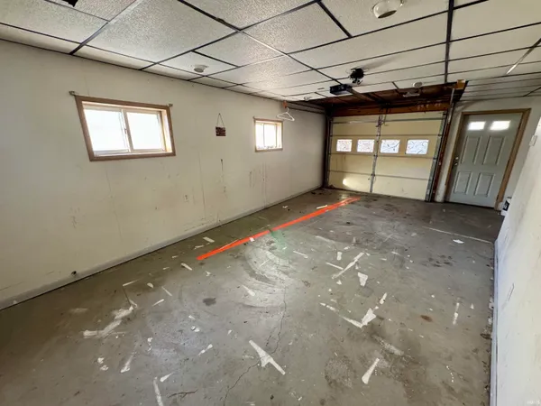 $79,900 | 300 North 9th Street, Petersburg, IN 47567