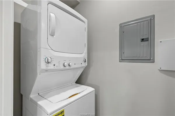 $239,500 | 1326 Prairie Drive, Unit 513, Bryan, TX 77803