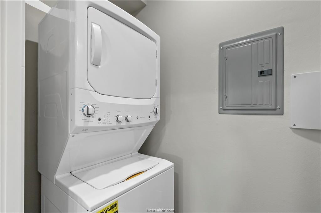 1326 Prairie Drive, Unit 513 Bryan, TX 77803 - Photo 18 of 18 a view of utility room