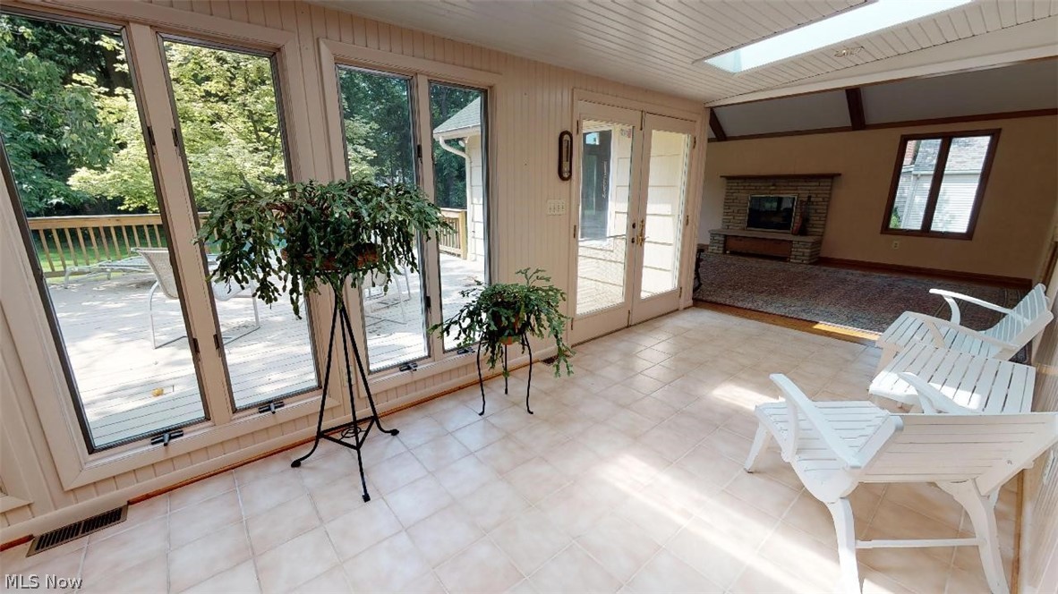 4892 Countryside Road Lyndhurst, OH 44124 - Photo 8 of 24