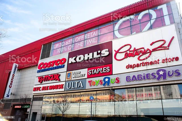 $2,900 | 61-15 98th Street, Unit 12L | Rego Park