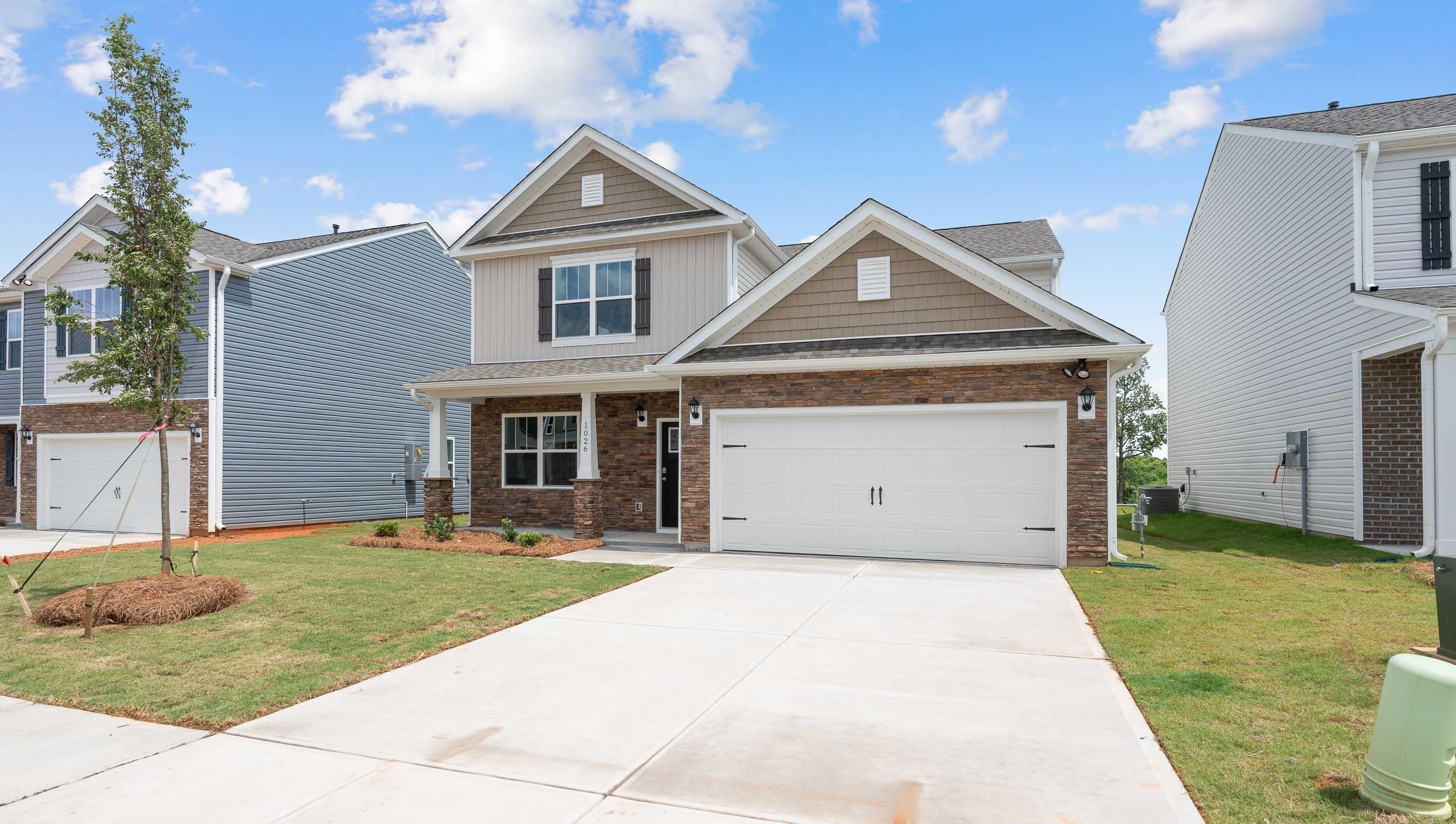 1026 Roleson Way Woodruff, SC 29388 - Photo 4 of 35 Gallery Image 4