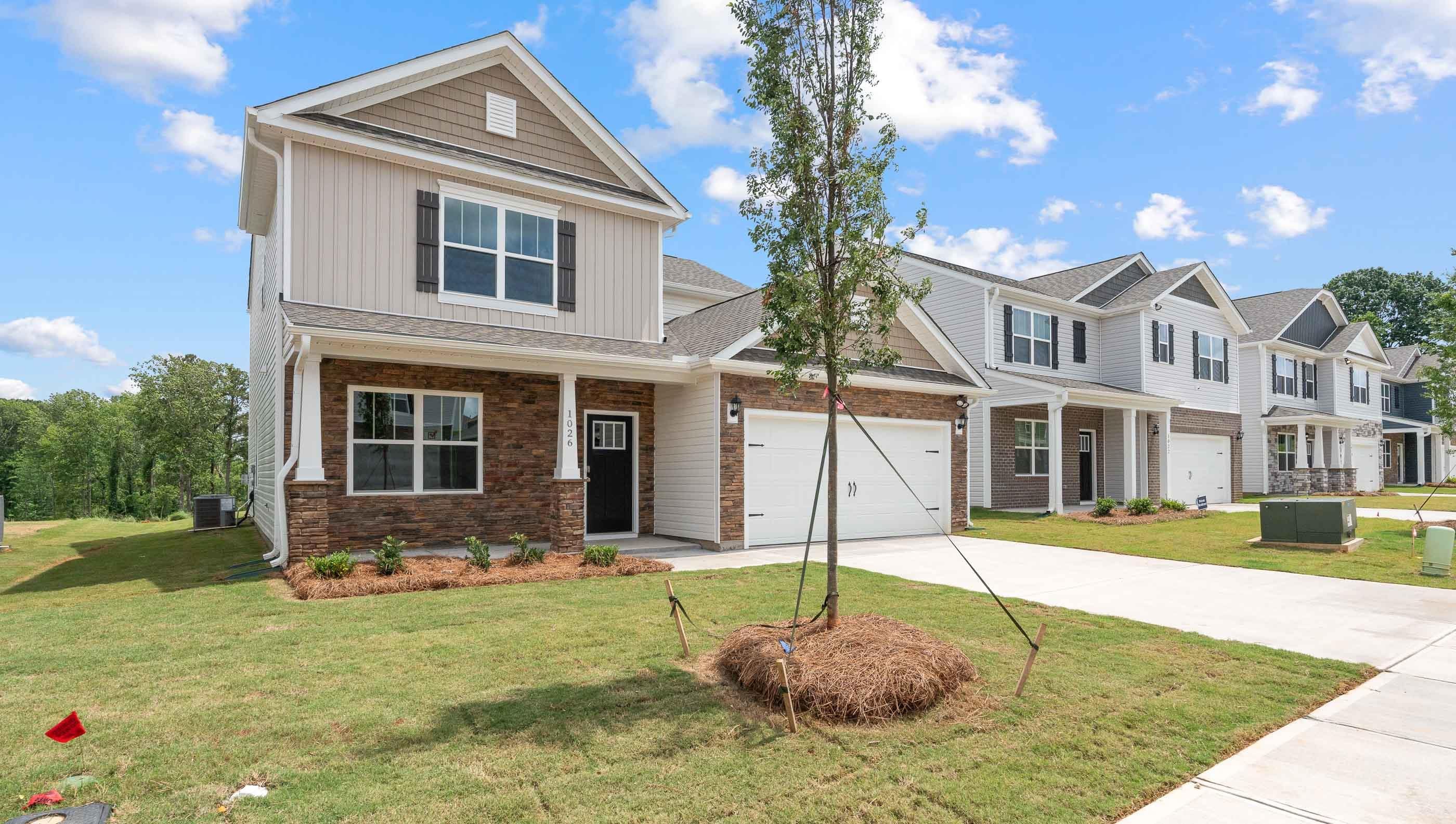 1026 Roleson Way Woodruff, SC 29388 - Photo 5 of 35 Gallery Image 5