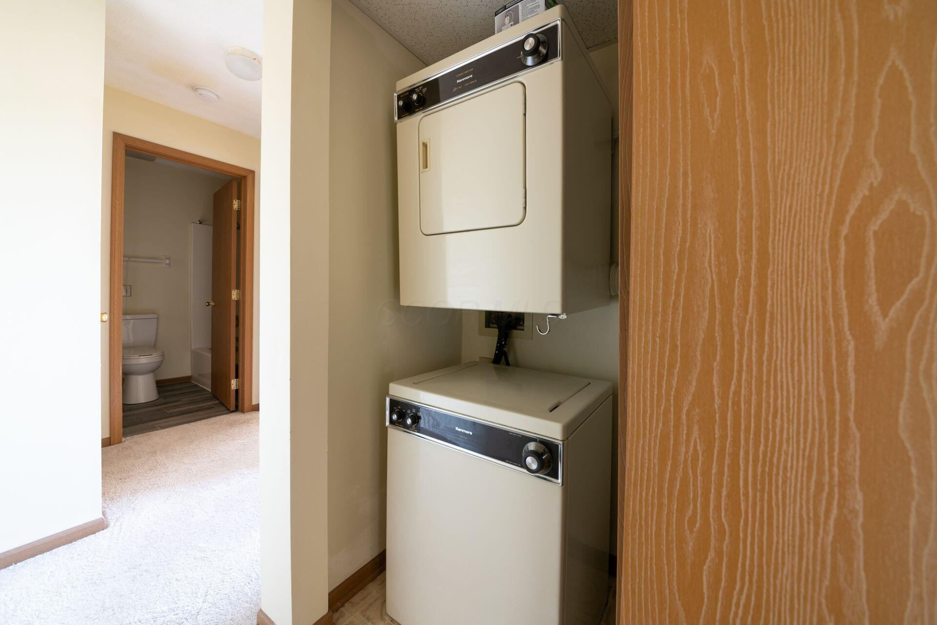 5885 Beechcroft Road, Unit 311 Columbus, OH 43229 - Photo 16 of 34 016_ Rd Columbus OH 43229 USA