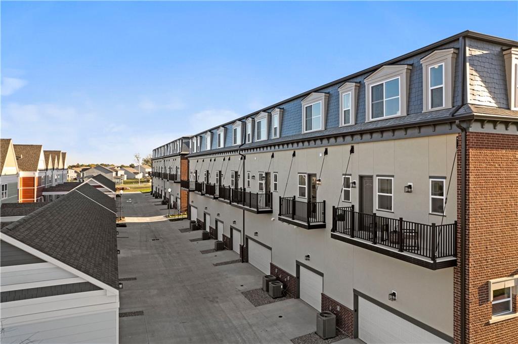 441 Southwest Longview Boulevard Lee's Summit, MO 64081 - Photo 50 of 54