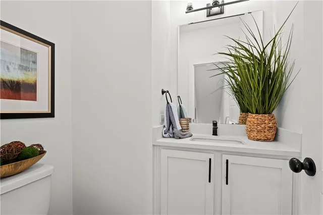 $600,000 | 441 Southwest Longview Boulevard, Lee's Summit, MO 64081