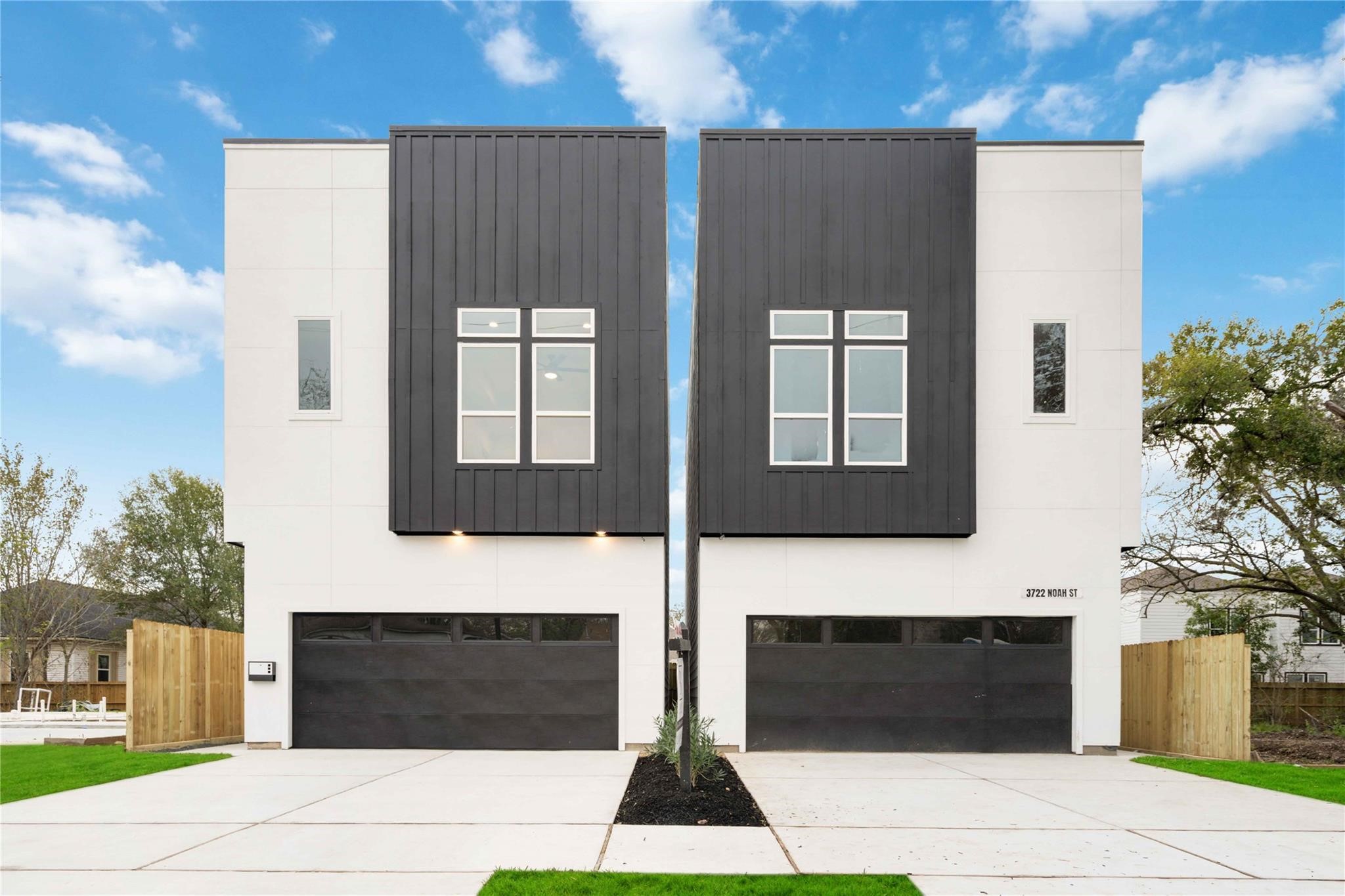 3733 Noah Street Houston, TX 77021 - Photo 5 of 6 a front view of a house with a yard