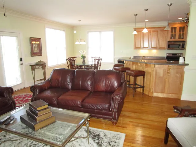 $699,999 | 519 7th Avenue South, North Myrtle Beach, SC 29582