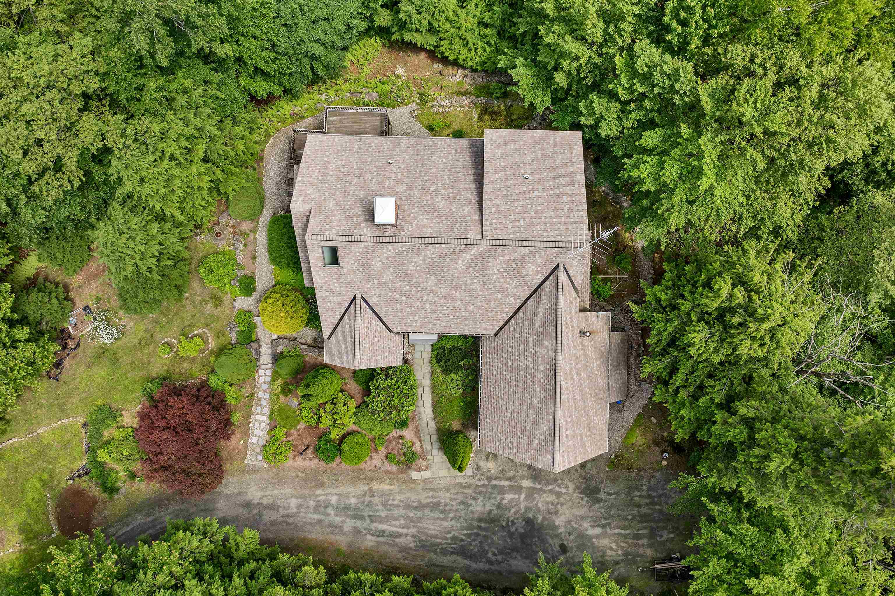 58 Kearsarge Road New London, NH 03257 - Photo 21 of 23 Gallery Image 21