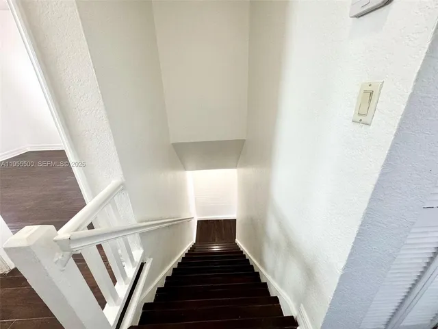 $2,400 | 7801 Hispanola Avenue, Unit 3, North Bay Village, FL 33141