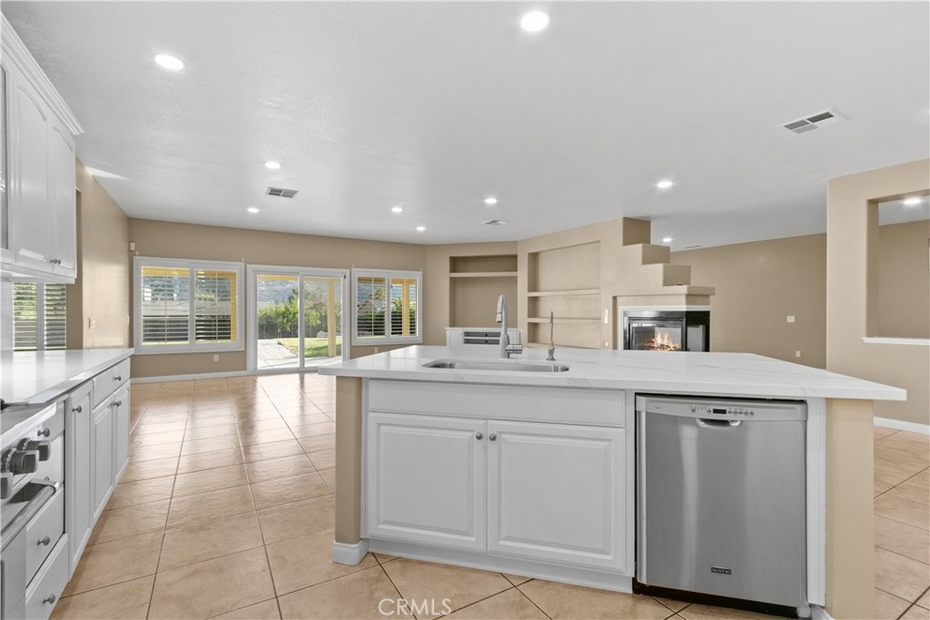 1496 Bryan Street Banning, CA 92220 - Photo 15 of 73